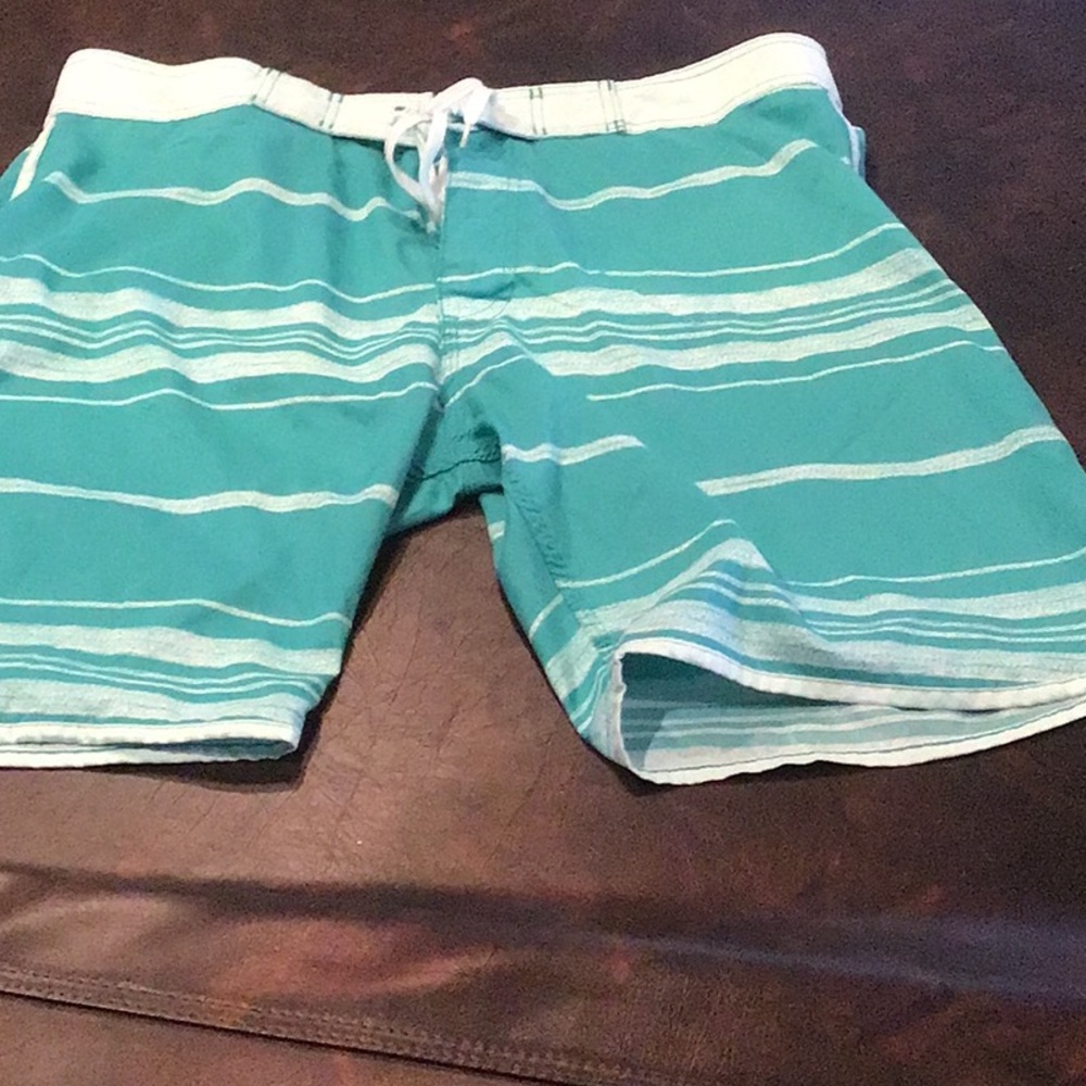 Old Navy swim trunks size xl